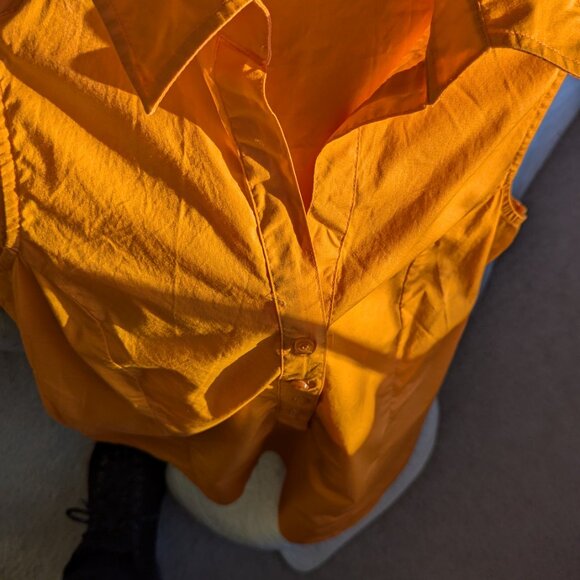 Sleeveless Camp Blouse size Small - Picture 3 of 7